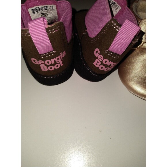 Baby Girl Shoe Bundle - Georgia Boots(0-6mo) & Target(0-3mo) - Picture 6 of 8